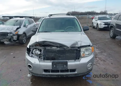 2012 Ford Escape Xlt z USA, uszkodzony, nr VIN 1FMCU0D74CKB62467